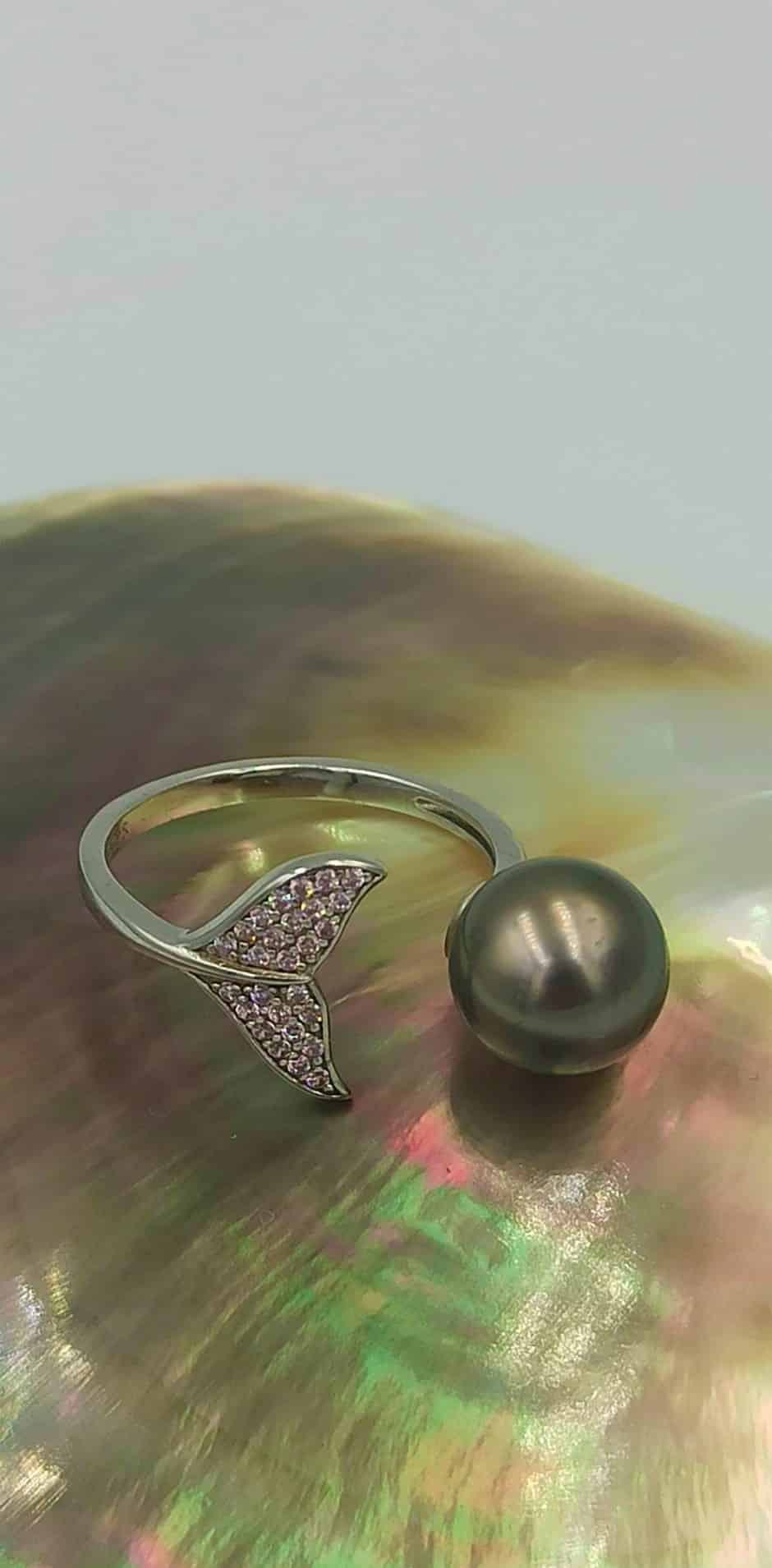 Bague baleine 1