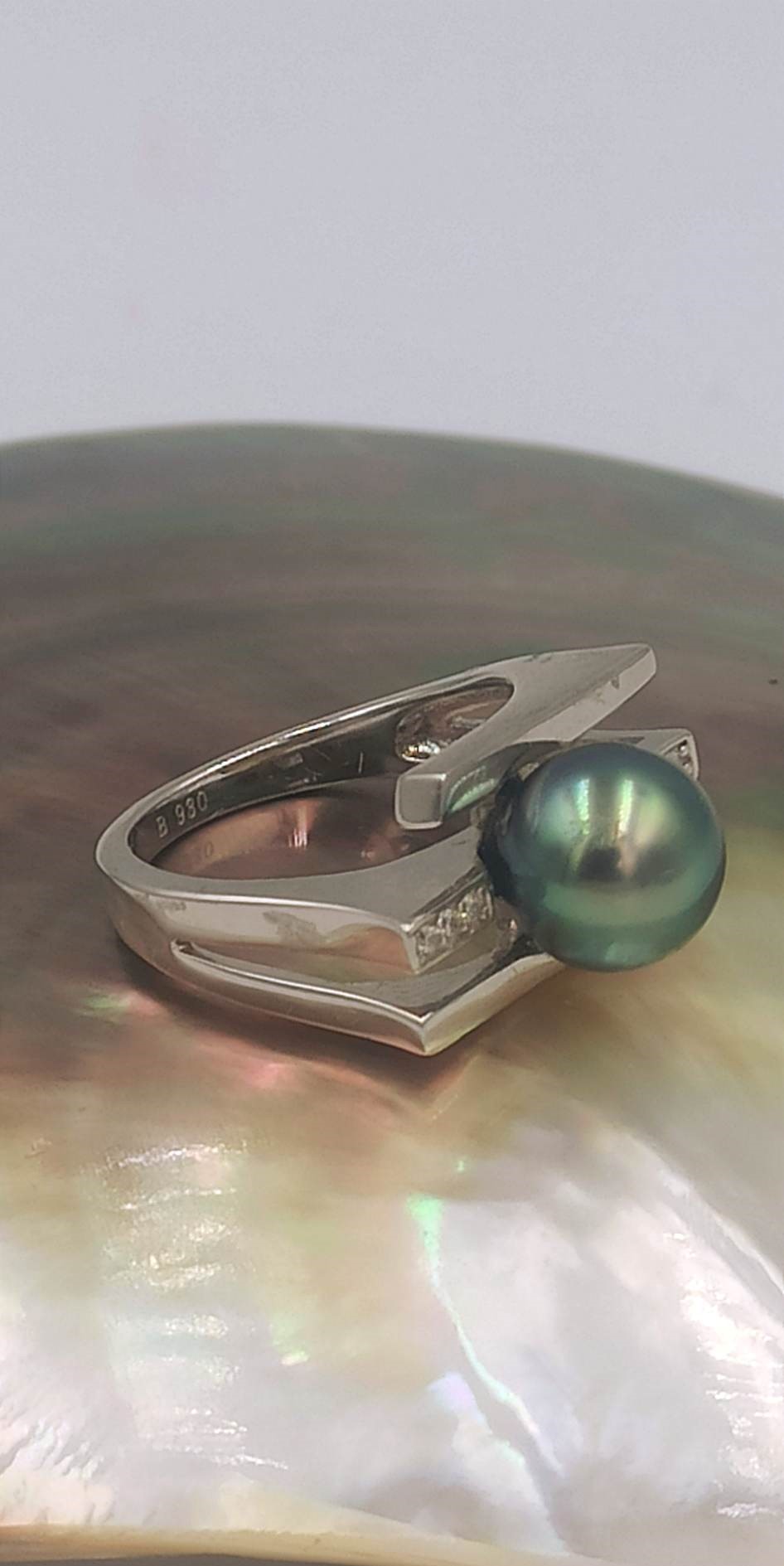 Bague moderne 2